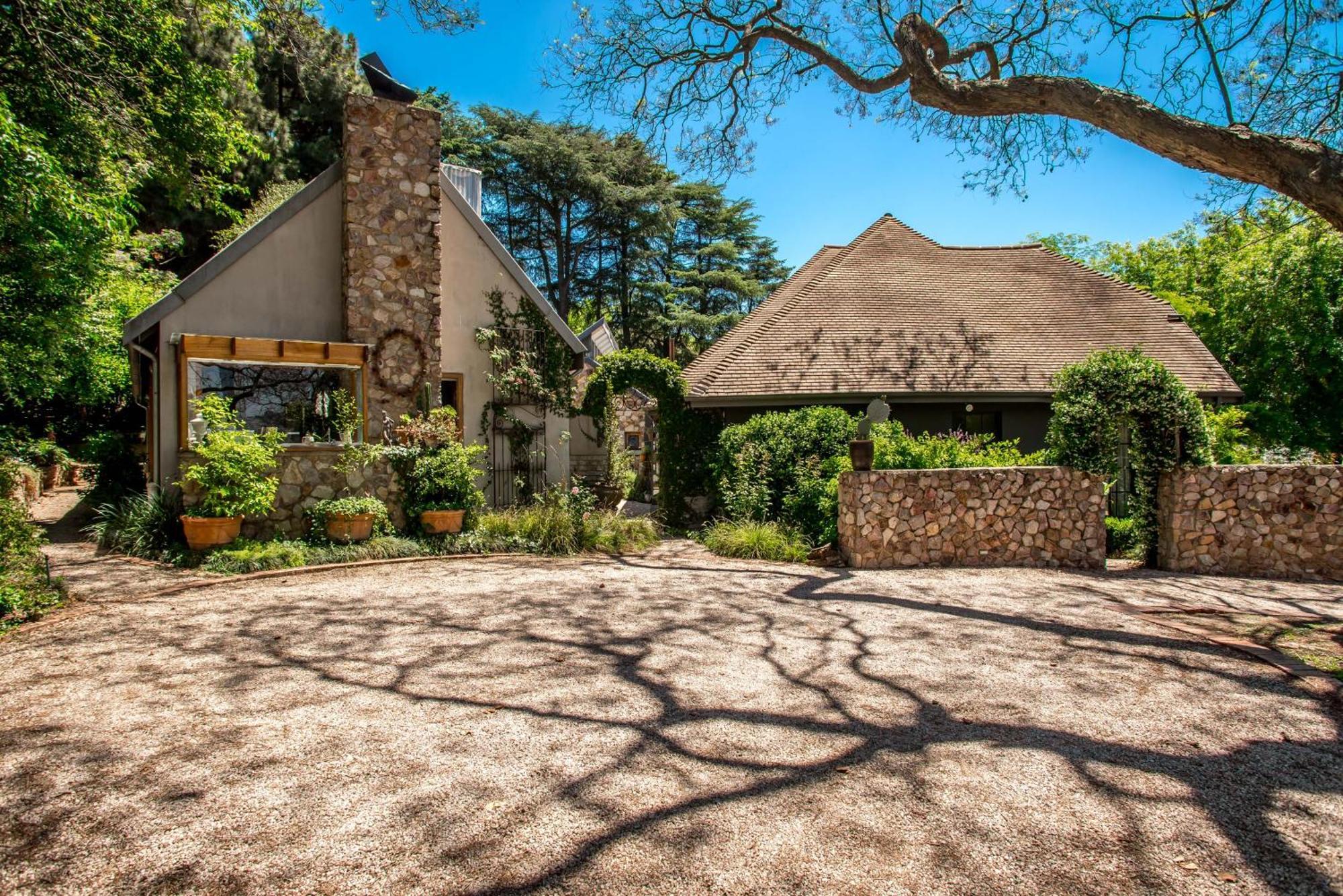 Festina Lente Guesthouse Johannesburg Exteriör bild